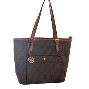Michael Kors Jet‎ Set Medium Tote Bag
